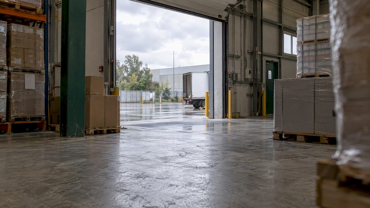 Control de temperatura y humedad en naves industriales